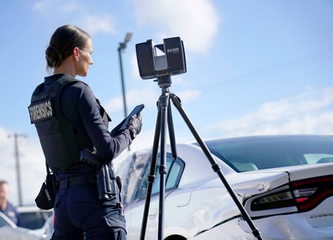 PSA_Crash_Focus_Premium_Stream_Phone